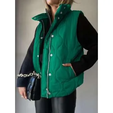 EVALESS Fall Spring 2025 Clothes for Women Cropped Puffer Vest Lightweight Quilted Stand Collar Sleeveless Jackets Warm Button Zip Up Coat Outerwear Gilet with Pockets Green Large