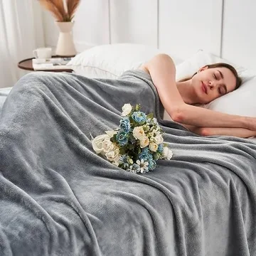 KMUSET Fleece Blanket Throw - Ultra Soft and Cozy Luxury