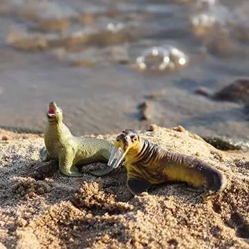 RCOMG 32pcs Mini Ocean Animal Figures for Kids