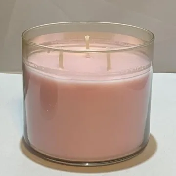 Luxurious Bath and Body Works A Thousand Wishes Candle