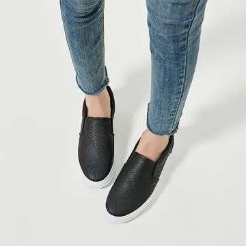 TUOPIN Womens Synthetic Leather Slip On Shoes,Padded Collar Slip on Sneakers for Women,Casual Loafers Walking Shoes(Black.US10)