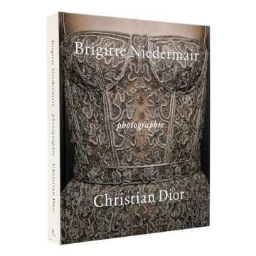 Photographie: Christian Dior by Brigitte Niedermair