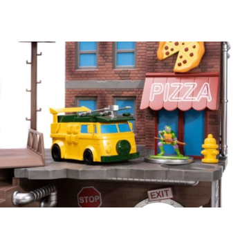 TMNT Turtle Lair Nano Scene Die-Cast Figures Collectible