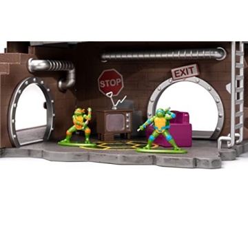 TMNT Turtle Lair Nano Scene Die-Cast Figures Collectible