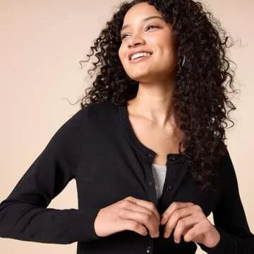 Amazon Essentials Plus Size Lightweight Crewneck Cardigan