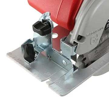 Milwaukee 28V Cordless Circular Saw - Power and Precision