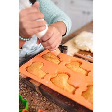 Handstand Kitchen Llama Love Silicone Llama Shaped Cupcake Mold