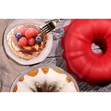 Aokinle Silicone Cake Mold for Effortless Baking