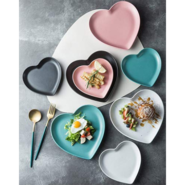 FUYU 2pcs Colorful Matte Heart Shaped Ceramic Dinner Plate Salad Plate Dessert Plate Steak Plate
