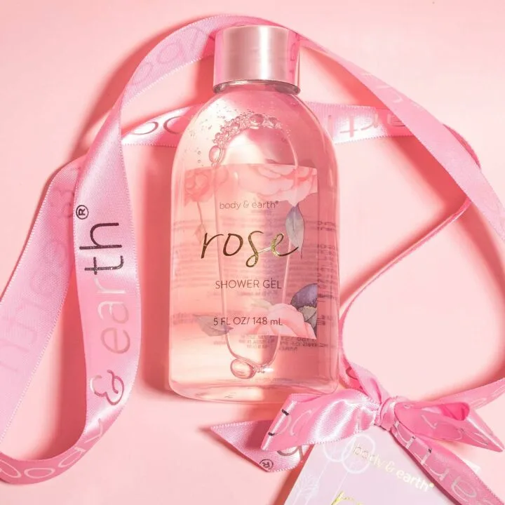 Rose Scented Spa Gift Set for Her - 5 Pieces