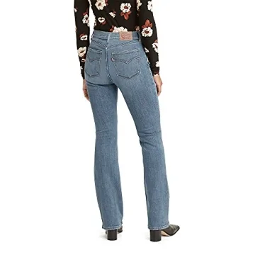 Levi's Women's Classic Bootcut Jeans for Every Occasion