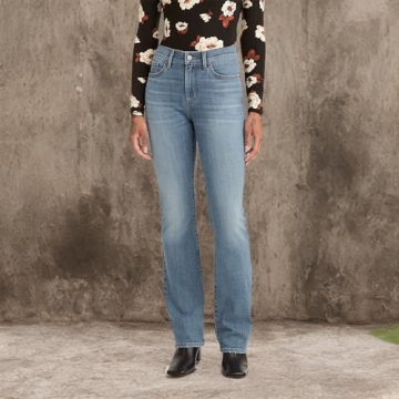 Levi's Women's Classic Bootcut Jeans for Every Occasion