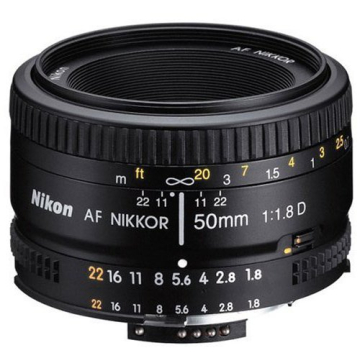 Nikon 50mm f/1.8D Lens for Nikon Digital SLR