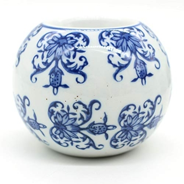 Elegant Blue and White Porcelain Candle Holder For Decor