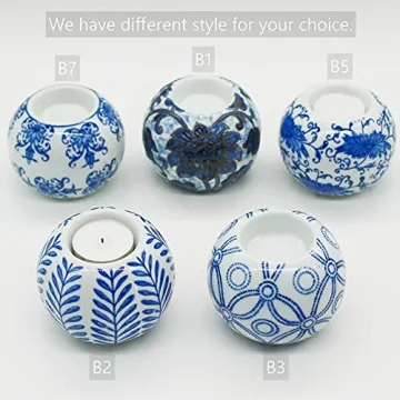 Elegant Blue and White Porcelain Candle Holder For Decor