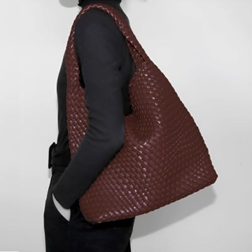 Stylish 2025 Woven Tote Bag with Clutch for Women