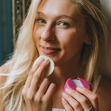 LastRound® 7 Sustainable Reusable Cotton Rounds for Facial Cleansing – Zero-Waste Eco-Friendly Makeup Remover Pads for All Skin Types with Travel Storage Case