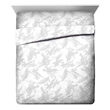 Jay Franco Fortnite Emote Camo 5 Piece Queen Bed Set - Includes Comforter & Sheet Set - Super Soft Fade Resistant Microfiber (Official Fortnite Product)