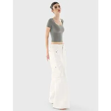 Stylish PUMIEY Women's Scoop Neck T-shirt for Every Occasion