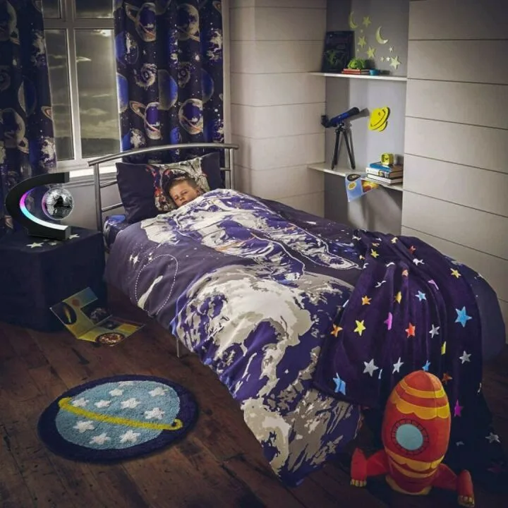 Magnetic Levitating Globe with LED Light - Cool Desk Gadget