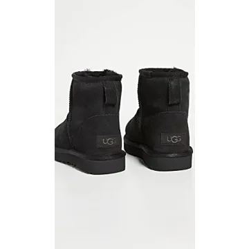 UGG Women's Classic Mini II Boot - Cozy & Stylish Winter Footwear