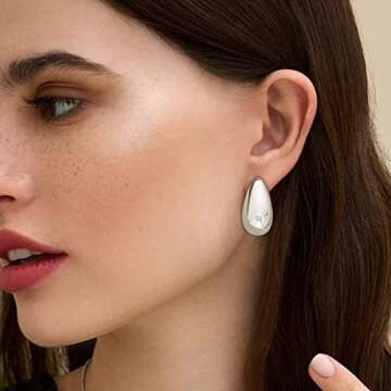 Chunky Gold Hoop Earrings for Women, Lightweight Teardrop Hoops Earrings with 18K Real Gold Plated, Hypoallergenic Earrings Waterdrop Hollow Open Jewelry for Women (Silver)