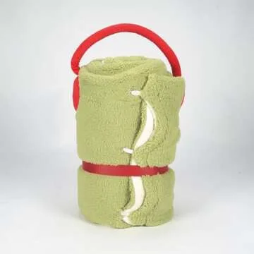 Department 56 Snowpinions Grinch SnowThrow Holiday Fleece Blanket, Christmas Throws Warm Cozy Soft Blanket Sherpa Holiday Gift, 60 by 45 Inches, Multicolor