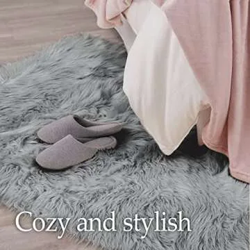 lalaLOOM Soft and Thick Faux Fur Rug, Machine Washable, Super Fluffy Carpets for Bedroom and Living Room Floors, Durable Rubber Backing, Luxury Shag Area Rugs for Modern Interior, 2x4, Slate Gray