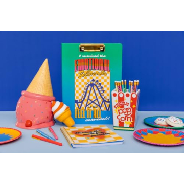 ban.do Decorative Ceramic Vase, Tall Vase for Centerpiece, Popcorn Bucket, Unique Vase for Home/Kitchen/Office Decor, Popcorn Bag