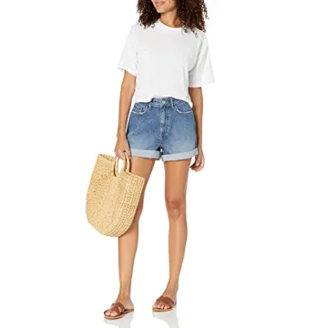 Shop The Drop Women's Dev Clean Denim Short in Medium Indigo