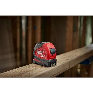 Milwaukee 16ft Autolock Tape Measure for Precision Measuring
