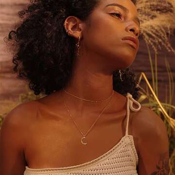 Fettero Pendant Necklace Gold Hammered Crescent Moon Pendant 14K Gold Plated Dainty Simple Jewelry f...