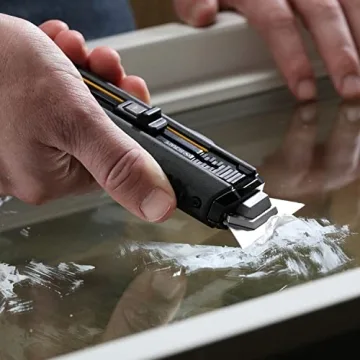 ToughBuilt Scraper Utility Knife - Versatile 2-in-1 Tool