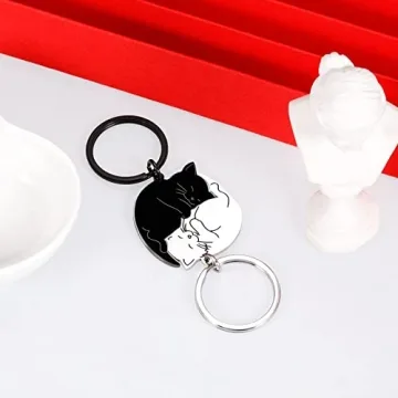 Couple Keychain Gift - Perfect for Love Celebrations