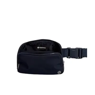 Lululemon Everywhere Belt Bag True Navy - Versatile & Stylish