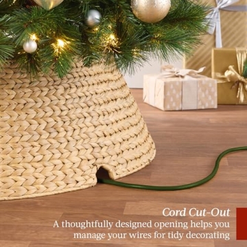 Elegant 24in Woven Christmas Tree Collar for Holiday Decor