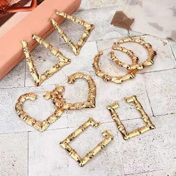 Udalyn 4 Pairs Bamboo Hoop Earrings for Women Large Heart Square Geometric Earrings Oversized Gold Bamboo Hoop Earrings Set Hip-Pop Jewelry Fashion Party Costume Accessory