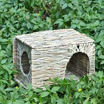 WUWEOT Foldable Grass Bunny House for Small Animals