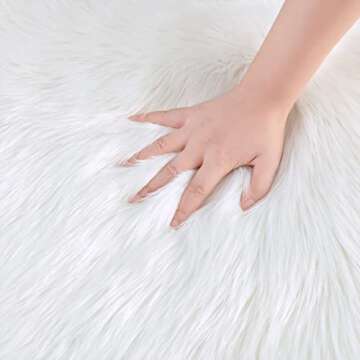 YJ.GWL Soft Faux Sheepskin Fur Area Rug, Luxury Fluffy Rug for Sofa Bedroom Living Room Nursery, Shaggy Chair Cover Seat Pad Plush Carpet 2 x 3 Feet Irregular White