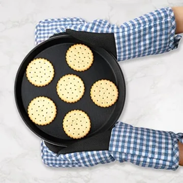 Stylish and Heat Resistant Oven Mitts and Potholders Gloves