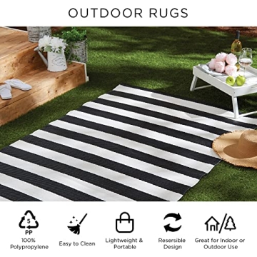 DII Outdoor Rug Collection Reversible Woven Polypropylene Plastic Straw Mat, 4x6-Feet, Black & White