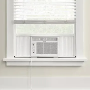 Vissani VAW06R1AWTFR 6,000 BTU 115-Volt Window Air Conditioner for 250 sq. ft. Rooms with Remote, Wh...