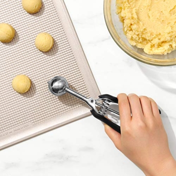 Top Quality OXO Small Cookie Scoop for Perfect Cookies