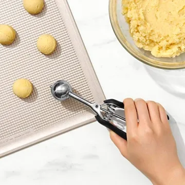 Top Quality OXO Small Cookie Scoop for Perfect Cookies