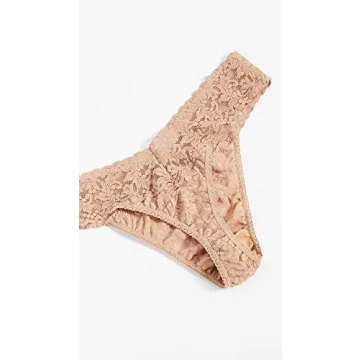 Hanky Panky Signature Lace Thong Panties 3-Pack