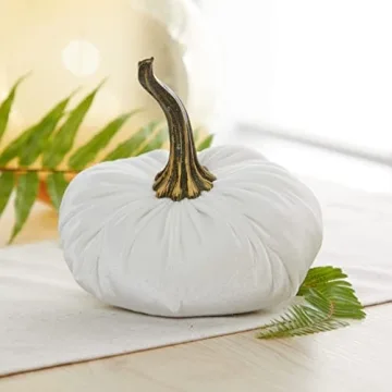 Set of 3 Elegant Velvet Pumpkins for Cozy Fall Decor