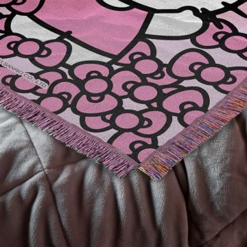 Northwest Hello Kitty Woven Blanket - Cozy & Colorful