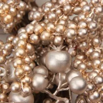 Elegant 24 Inch Christmas Wreath for Home Decorations