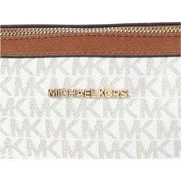 Trendy MICHAEL KORS Crossbody Bag for Everyday Style