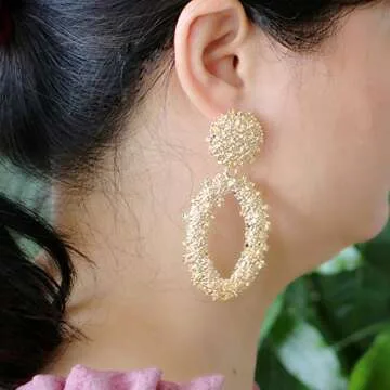 Hollow Geometric Large Oval Dangle Earrings Metal Statement Drop Earrings Punk Bohemian Raised Textured Design Big Hoop Earrings for Women Fashion Jewelry (Gold oval earrings)